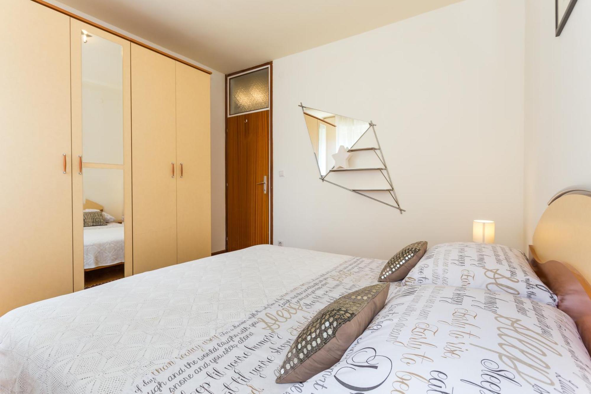 Apartments With Wifi Split - 13957 Kamer foto